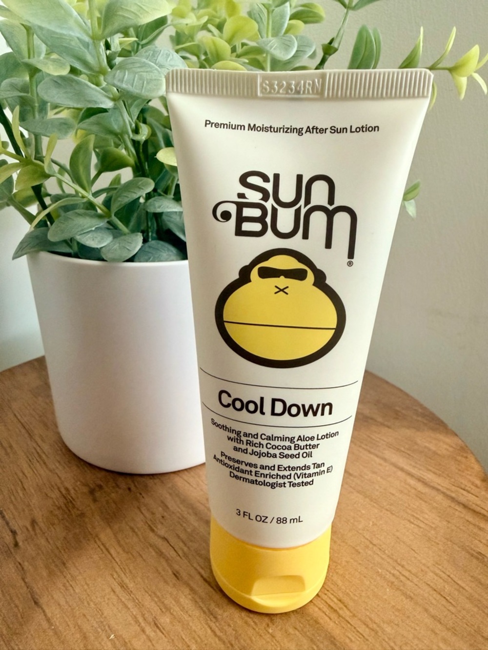 Sun Bum Cool Down After Sun Lotion - White & Yellow
